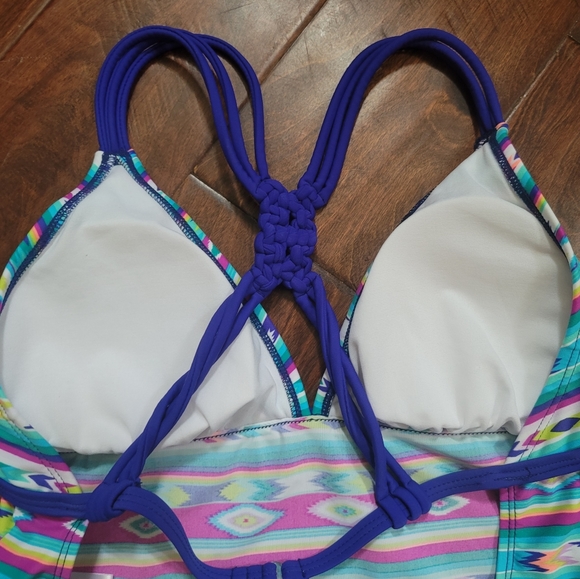 BNWT Hula Honey Two Piece Bathing Suit - Size Large - Picture 3 of 10